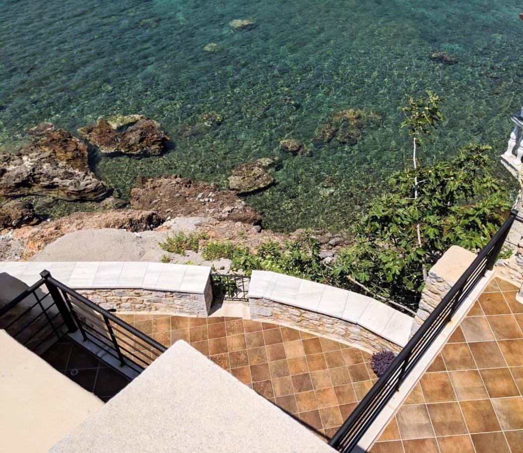 Sun Villa Neo Oitilo Exterior photo
