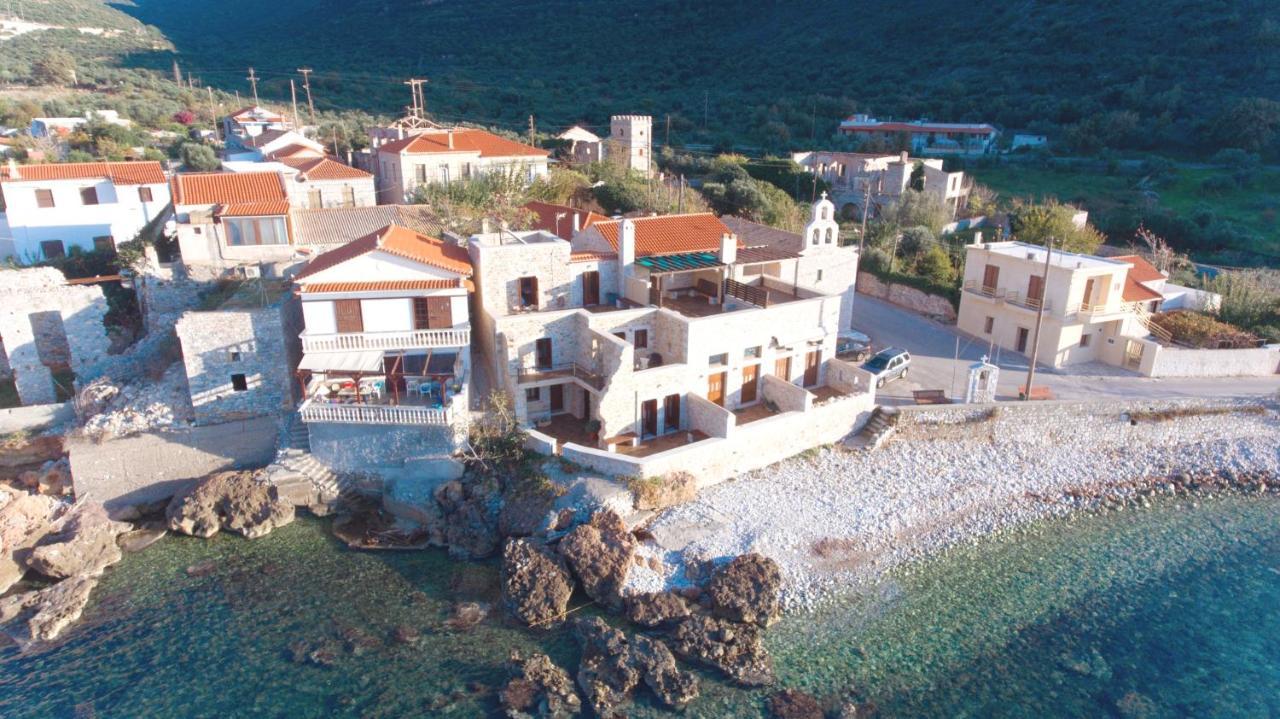Sun Villa Neo Oitilo Exterior photo