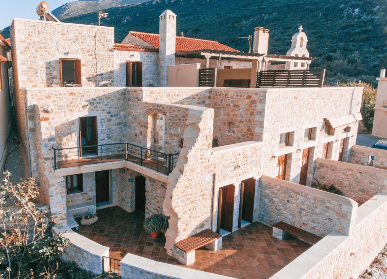Sun Villa Neo Oitilo Exterior photo