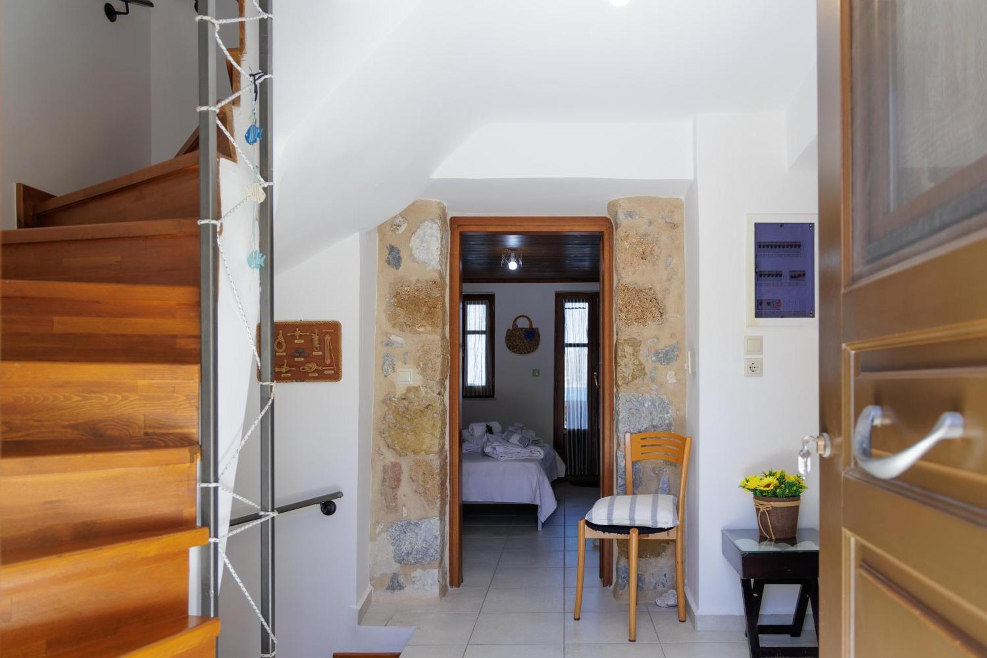 Sun Villa Neo Oitilo Exterior photo