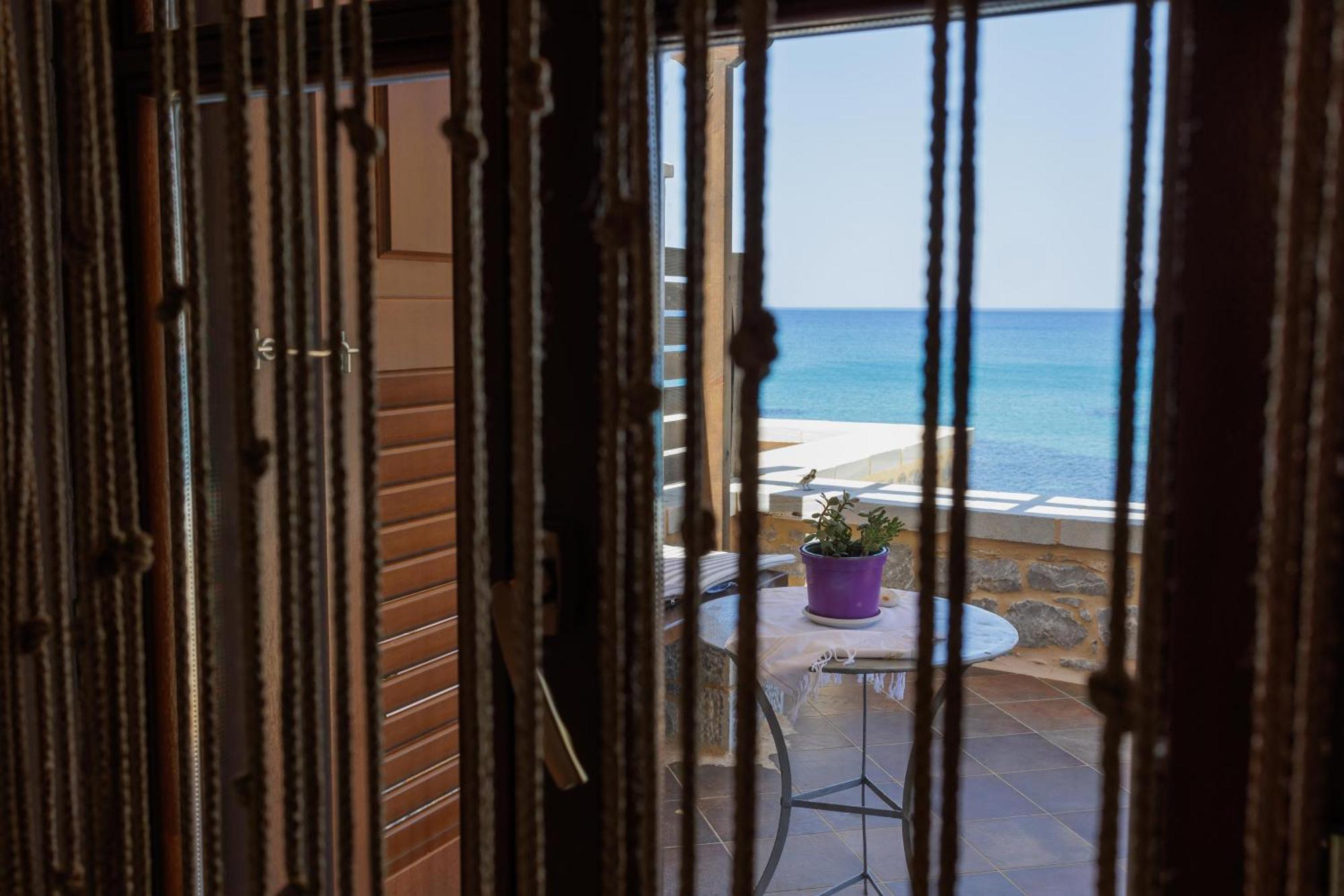 Sun Villa Neo Oitilo Exterior photo