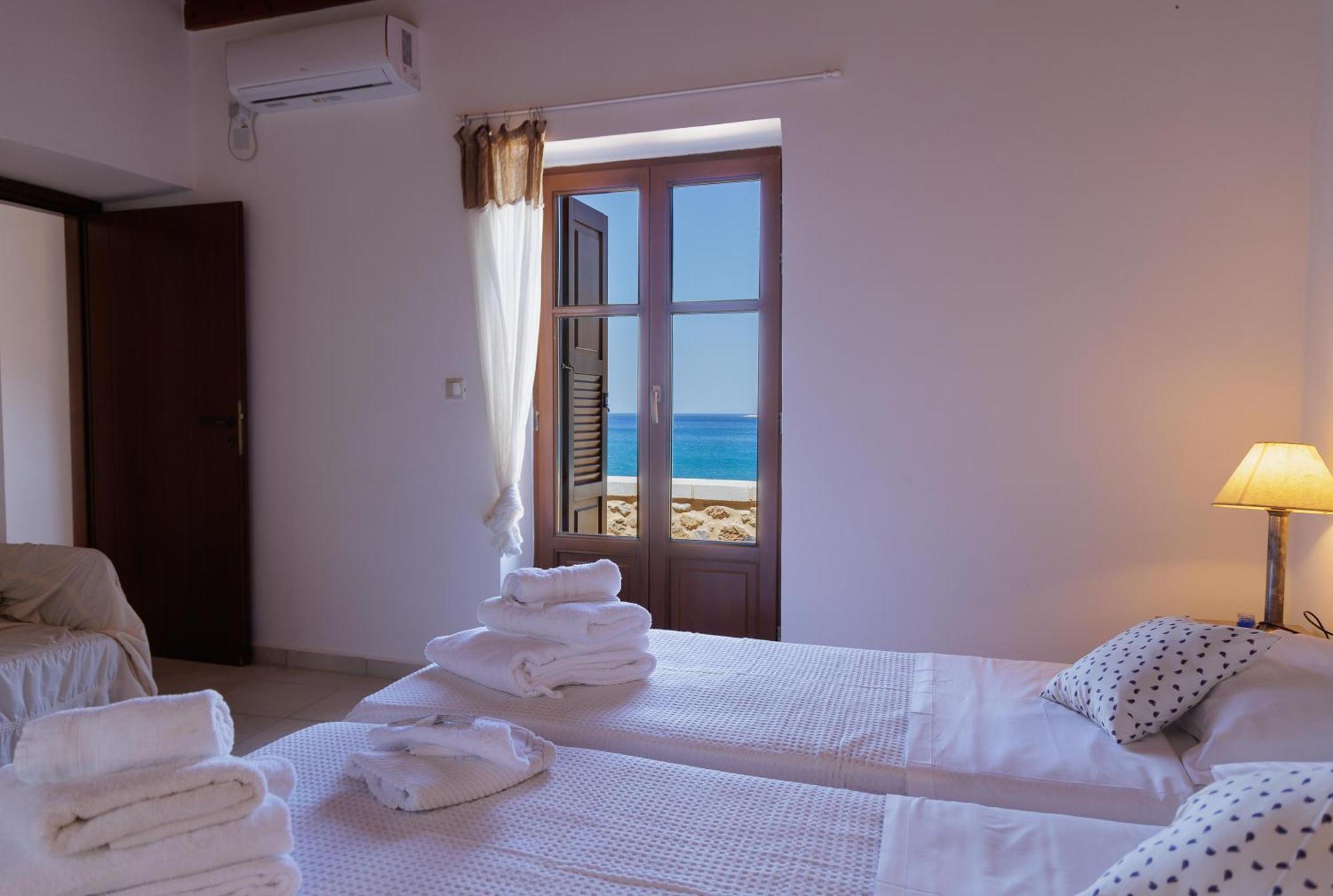 Sun Villa Neo Oitilo Exterior photo