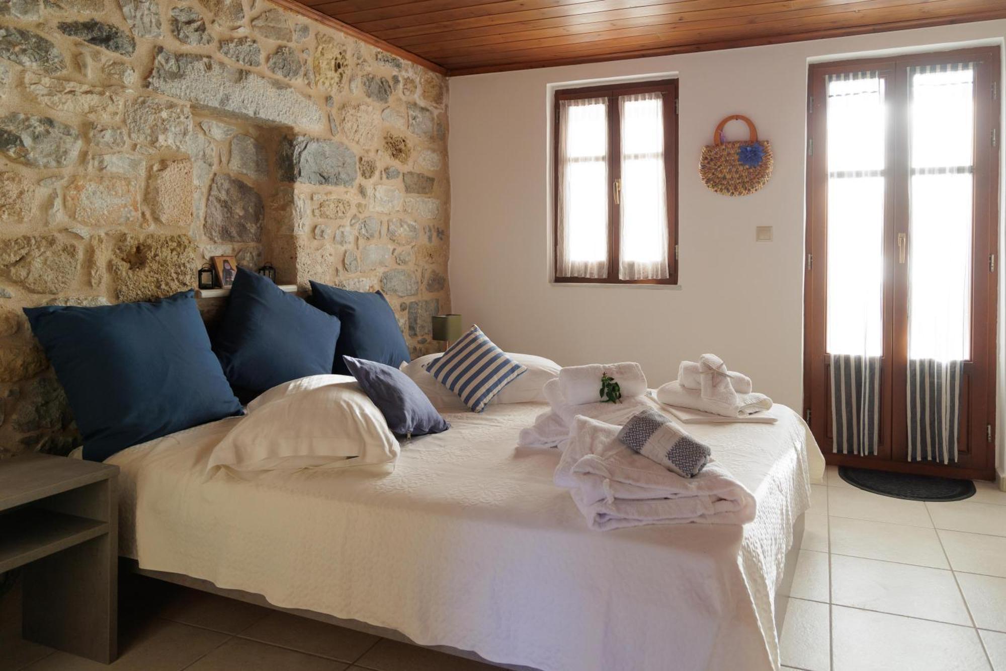 Sun Villa Neo Oitilo Exterior photo